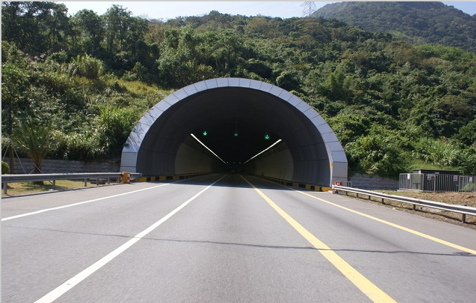 產(chǎn)品50問之隧道反光油漆為何半夜出現(xiàn)這種情況？（下）