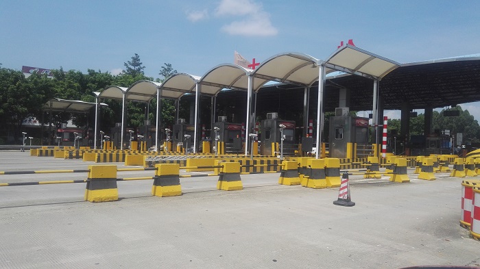 黃山隔離墩反光漆