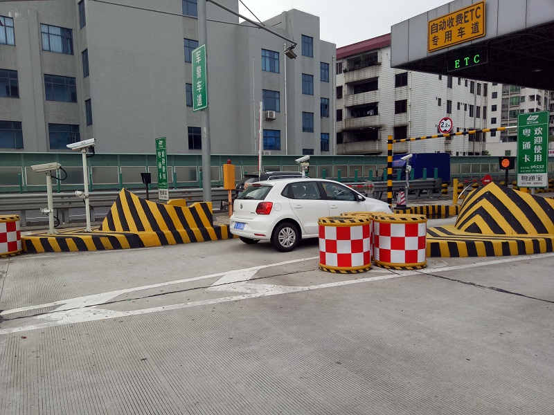 高速路收費(fèi)站反光漆