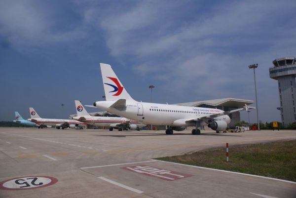 機場防護反光漆在低溫情況下施工容易出現什么問題？