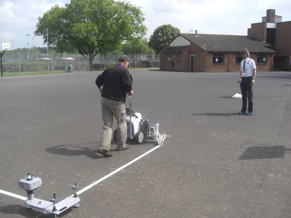 警示劃線漆施工注意事項