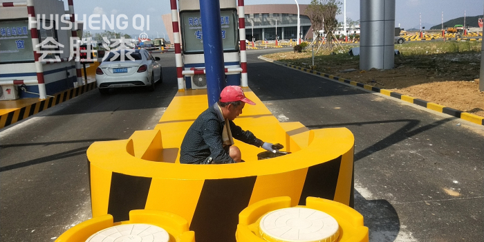 反光漆表面的漆層顆粒是由什么導致的