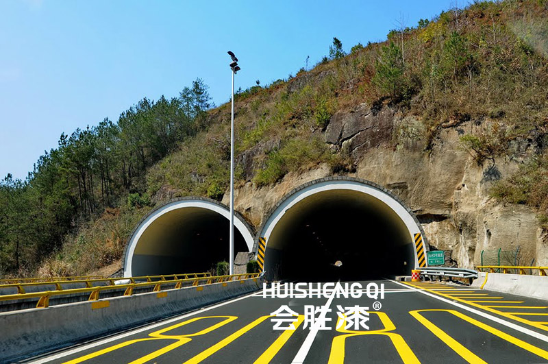 標記油漆具備反光效果嗎？