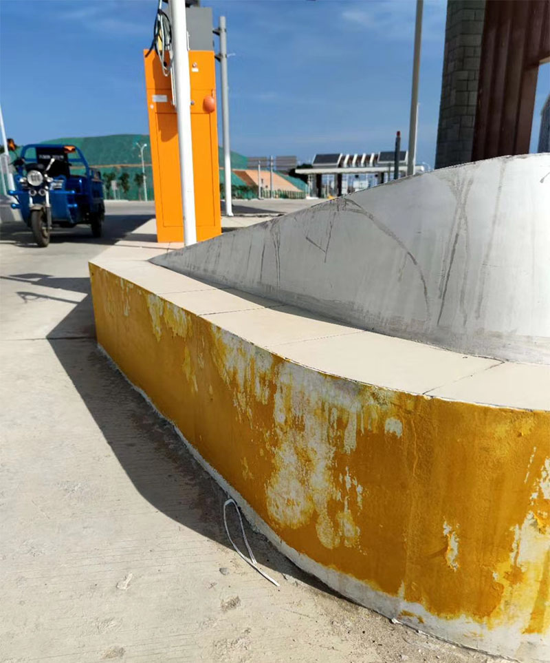 安全島反光漆大面積掉落是什么原因呢？