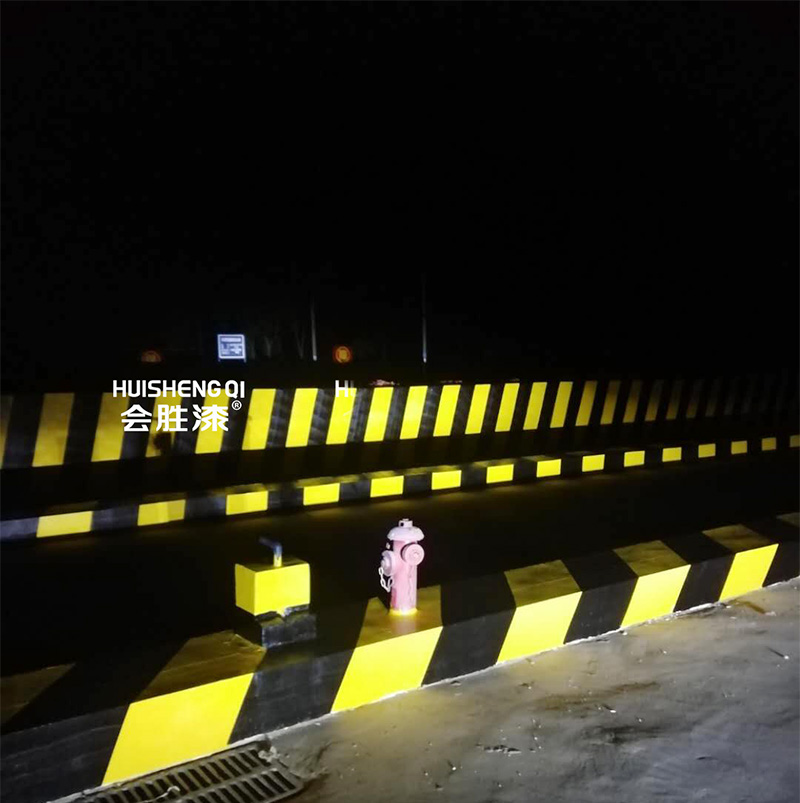 道路反光漆有施工標準嗎？