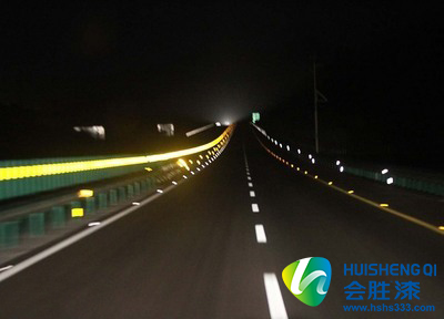 1527388968486130.jpg 公路專用反光漆4.jpg