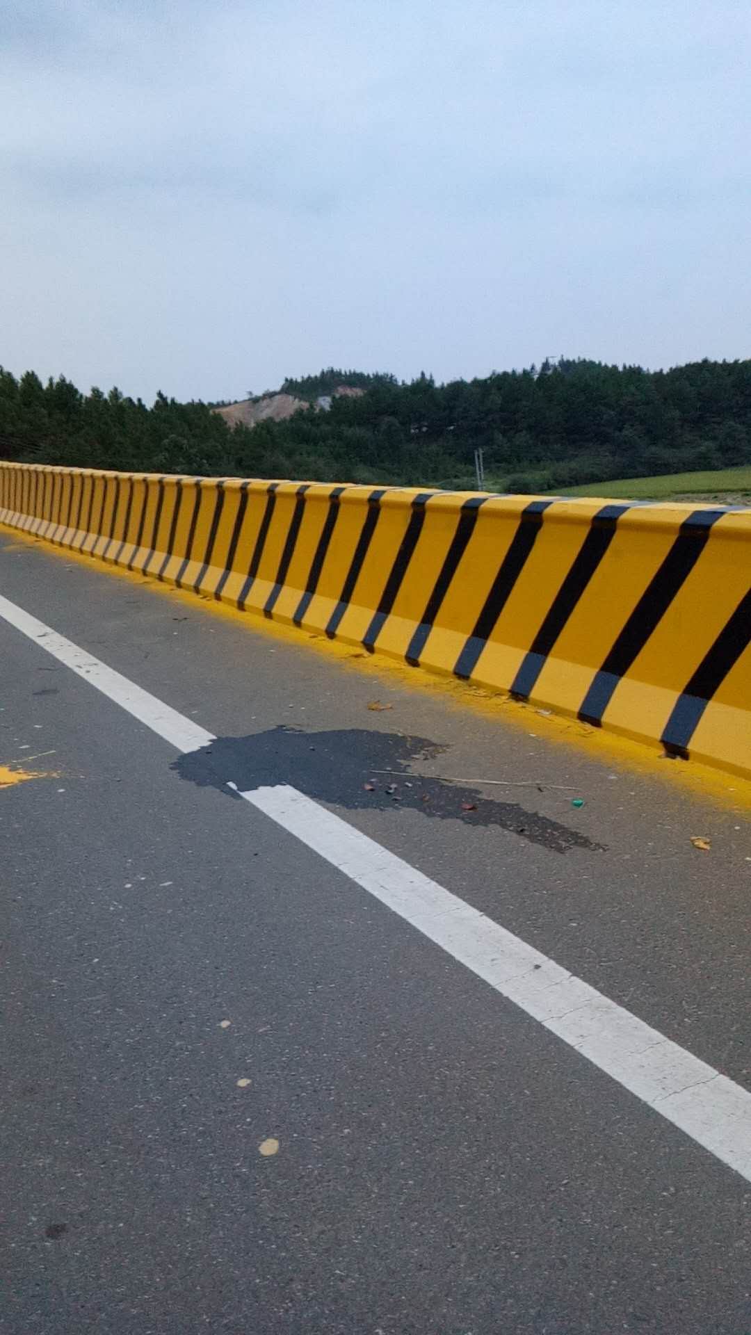 道路警示反光油漆