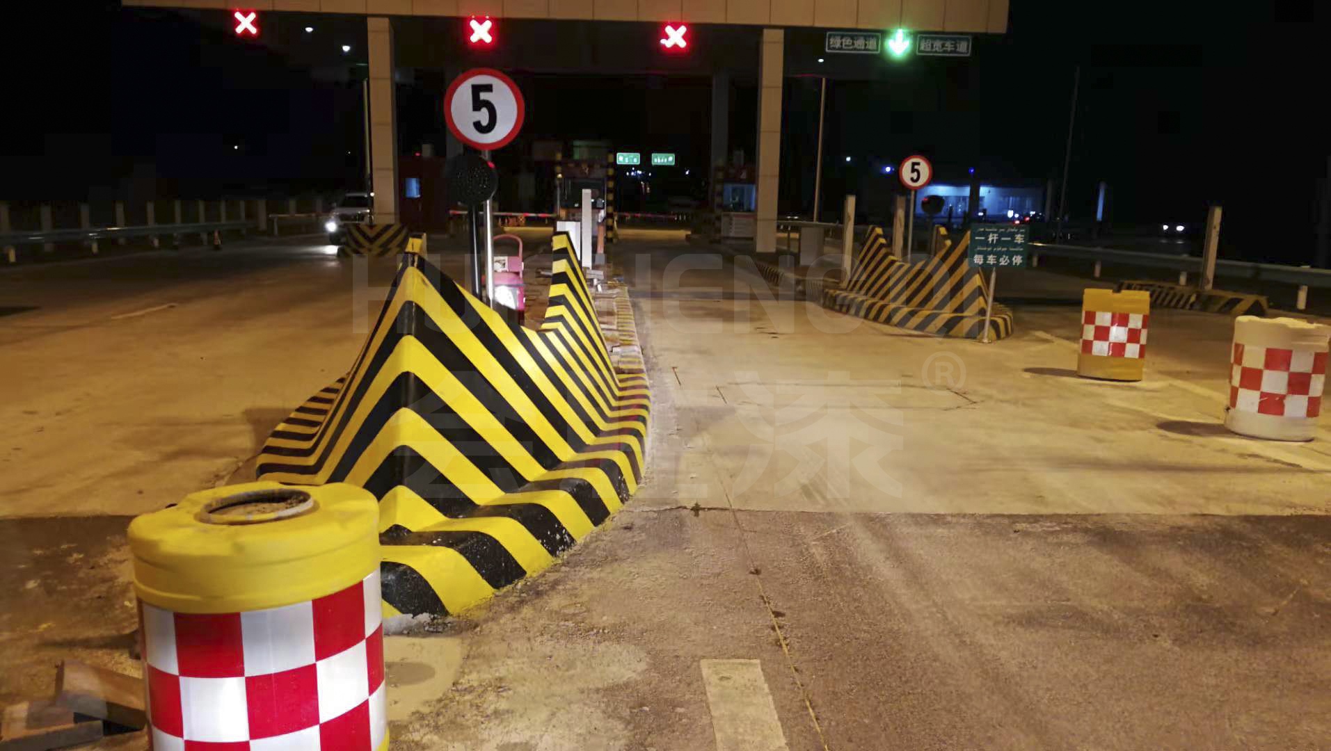 黃黑相間反光漆 黃黑相間反光漆